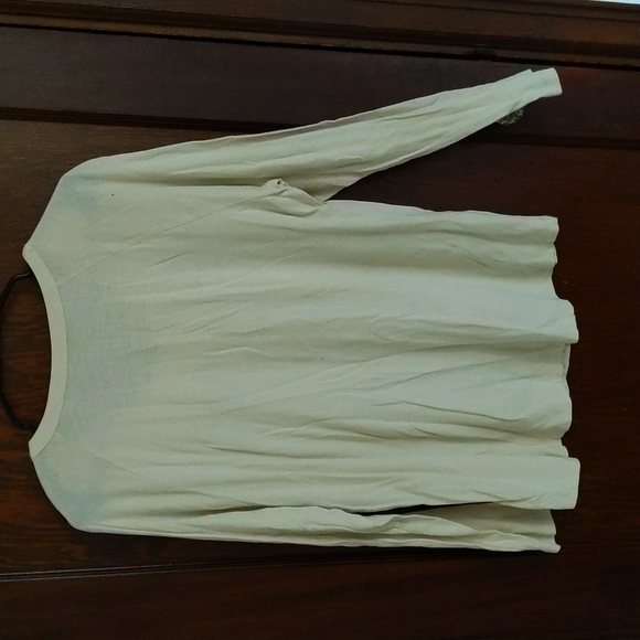 J. Jill Pale Yellow Long Sleeve Floral Embroidered Button Down Top Size Large - Picture 6 of 8